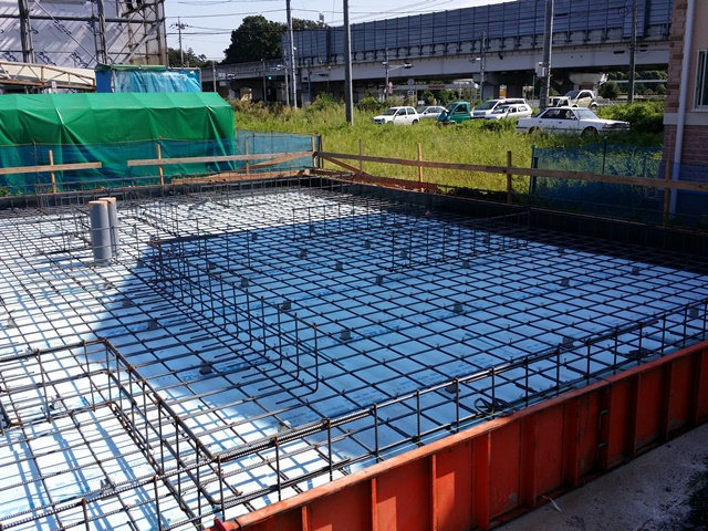 基礎底盤断熱施工